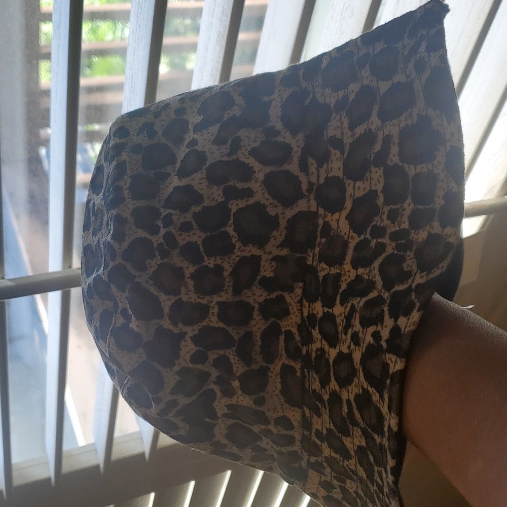 Leopard Bucket Hat - Picture 2 of 4